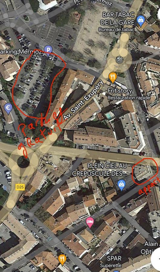 Centre Ville Sainte Maxime 100M Plage Et Commerce A Pied 外观 照片